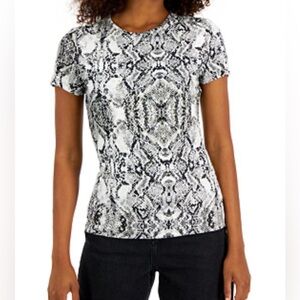 Women’s INC International Concepts Large Snakeskin Print Knit T Shirt Top